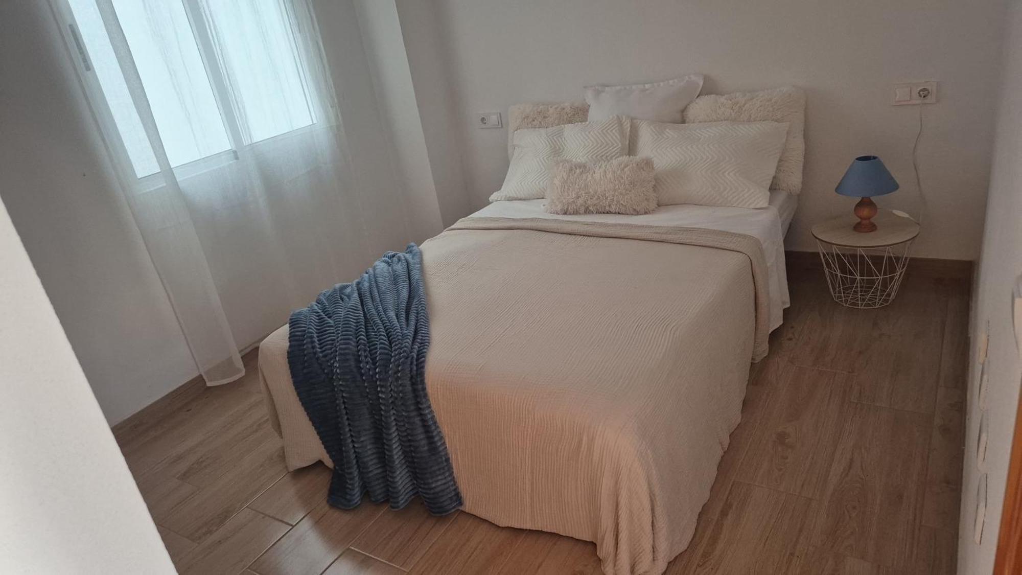 Espectacular Piso A 50 Metros Del Mar Appartement Torrevieja Buitenkant foto